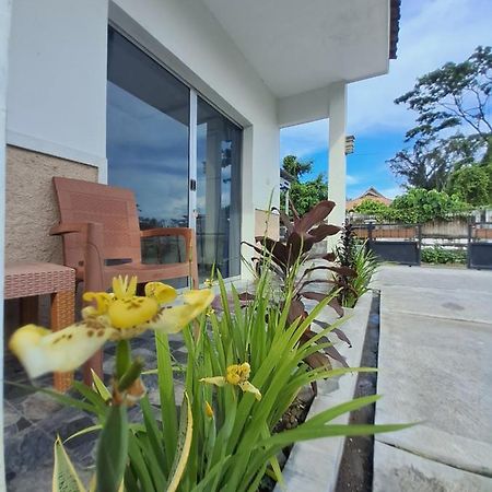 Robiu Bed & Breakfast Banyuwangi  Extérieur photo