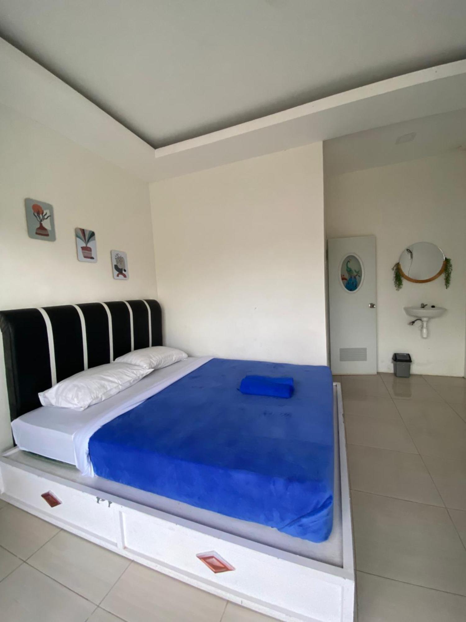 Robiu Bed & Breakfast Banyuwangi  Extérieur photo